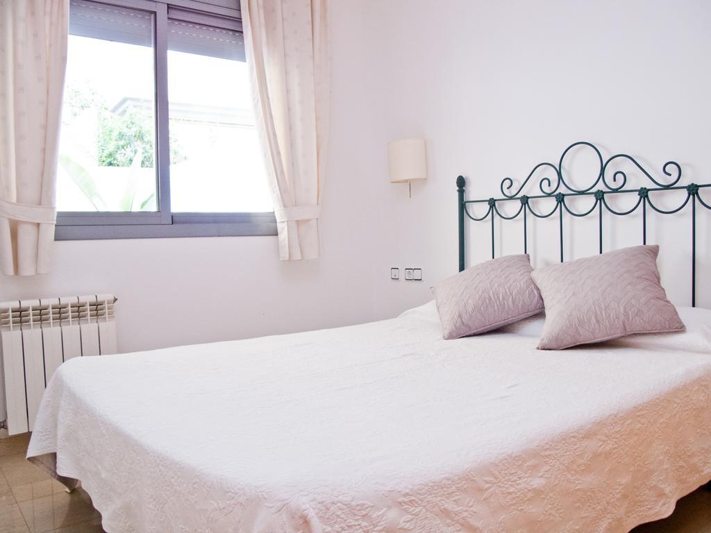 Hola! - Sitges By The Beach المظهر الخارجي الصورة